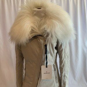 Moncler Choisia Goat Fur Collar Down Asymmetric Jacket NWT 1 SMALL Stone $1810